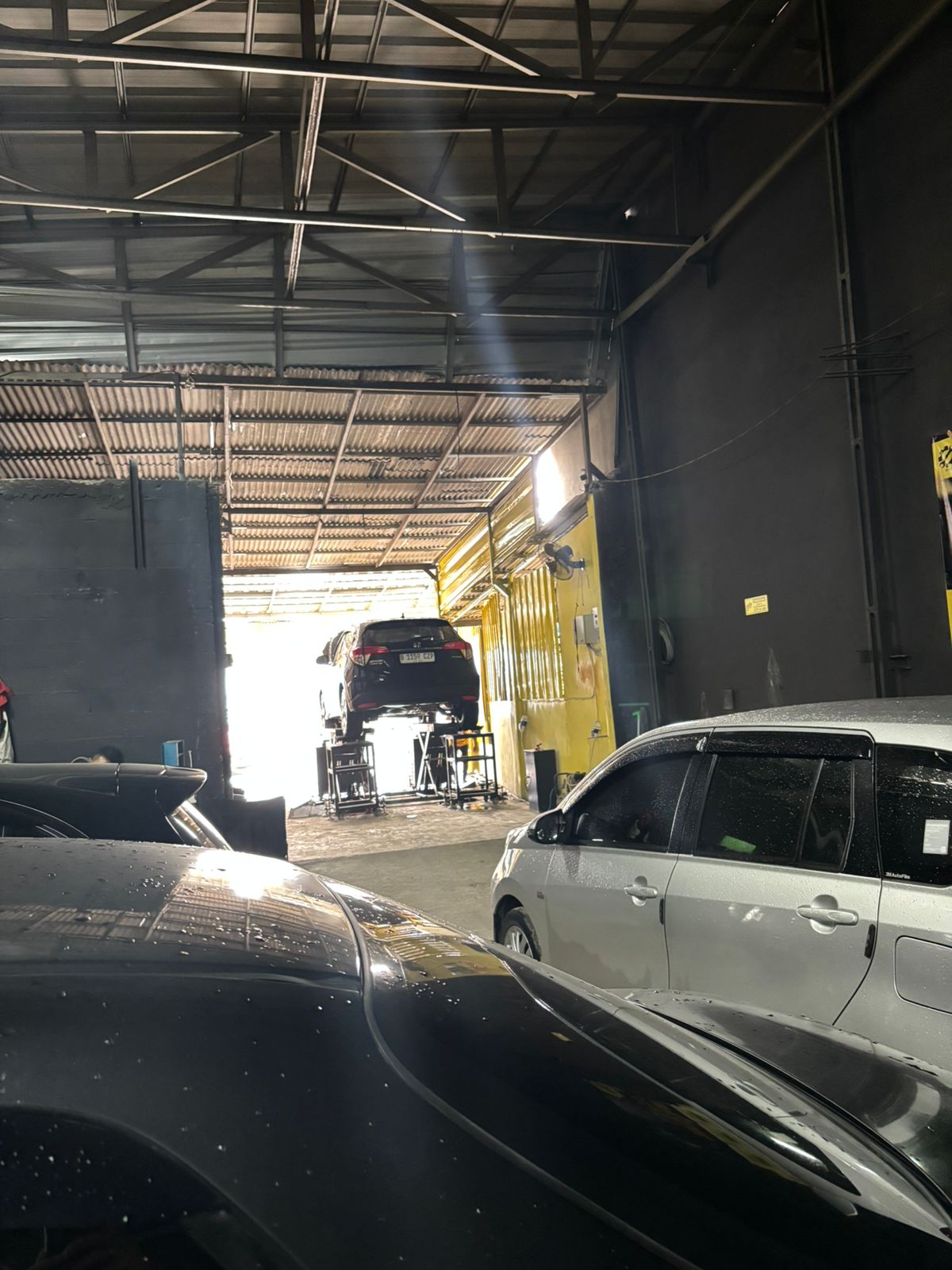 Solusi Mengatasi Bunyi Gluduk Pada Mobil Secara Tepat dan Akurat